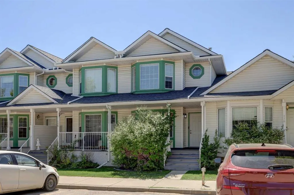 112 Martin Crossing Court NE