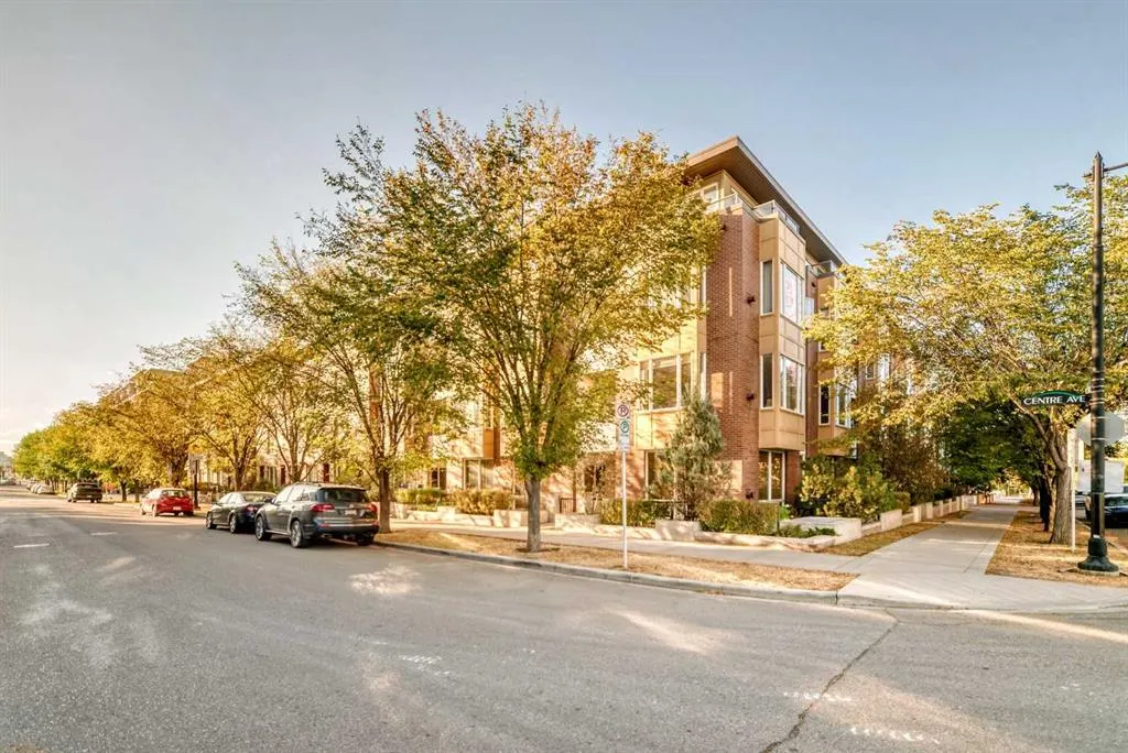 1010 Centre Avenue NE, #408