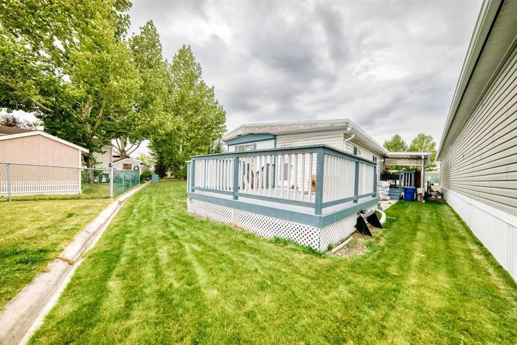99 Arbour Lake Road NW, #69