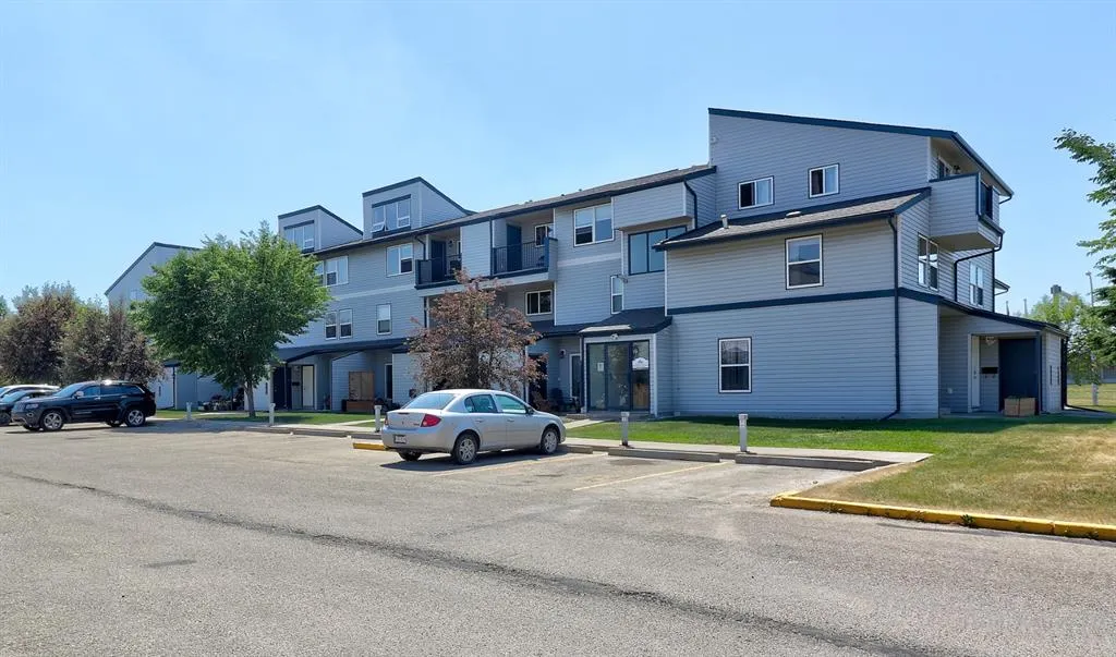 7201 Poplar Drive, #2212