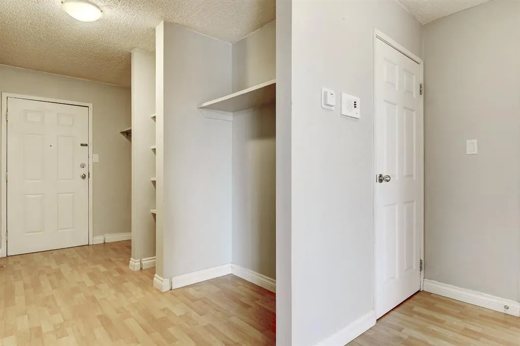 7201 Poplar Drive, #2212