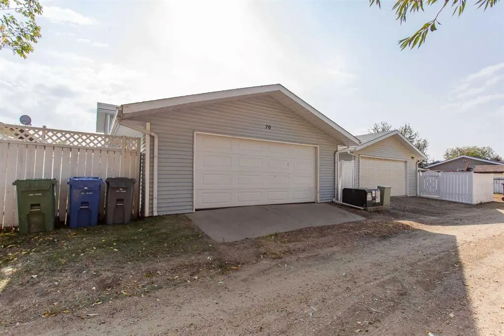 70 Ellenwood Drive