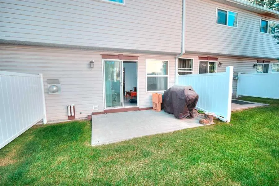 147 Somervale Park SW