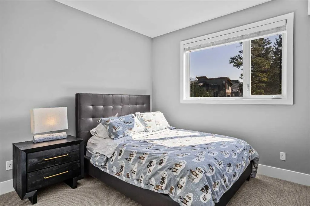 1101 Three Sisters Parkway, #202H