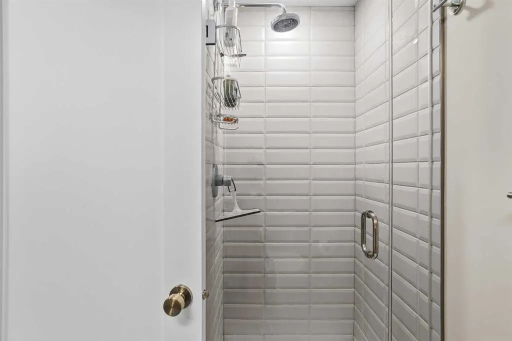 1101 Three Sisters Parkway, #202H