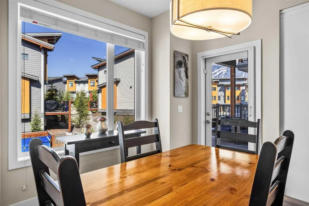 1101 Three Sisters Parkway, #202H