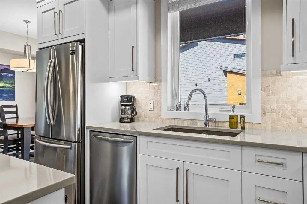 1101 Three Sisters Parkway, #202H