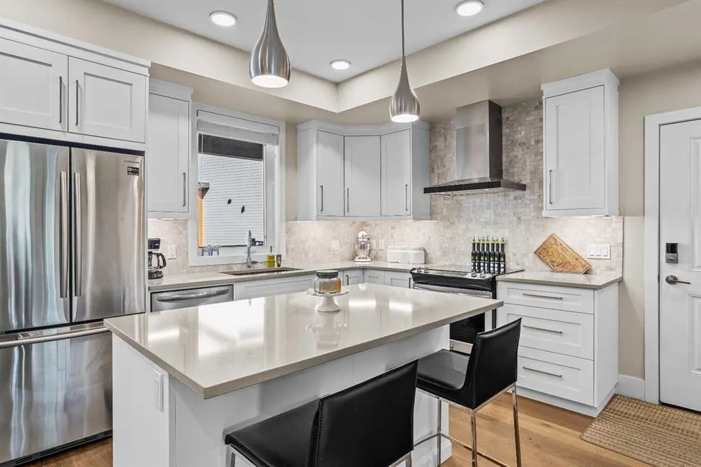 1101 Three Sisters Parkway, #202H