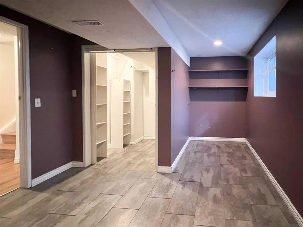 13 McKernan Road SE