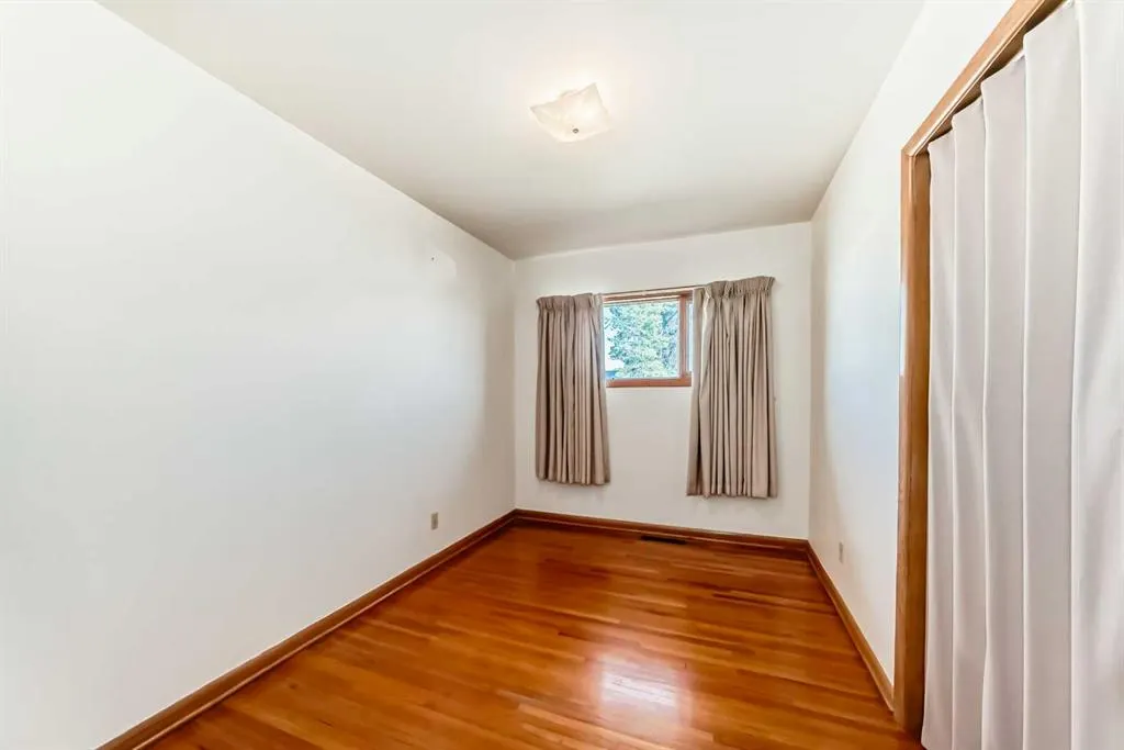 2017 44 Street SE