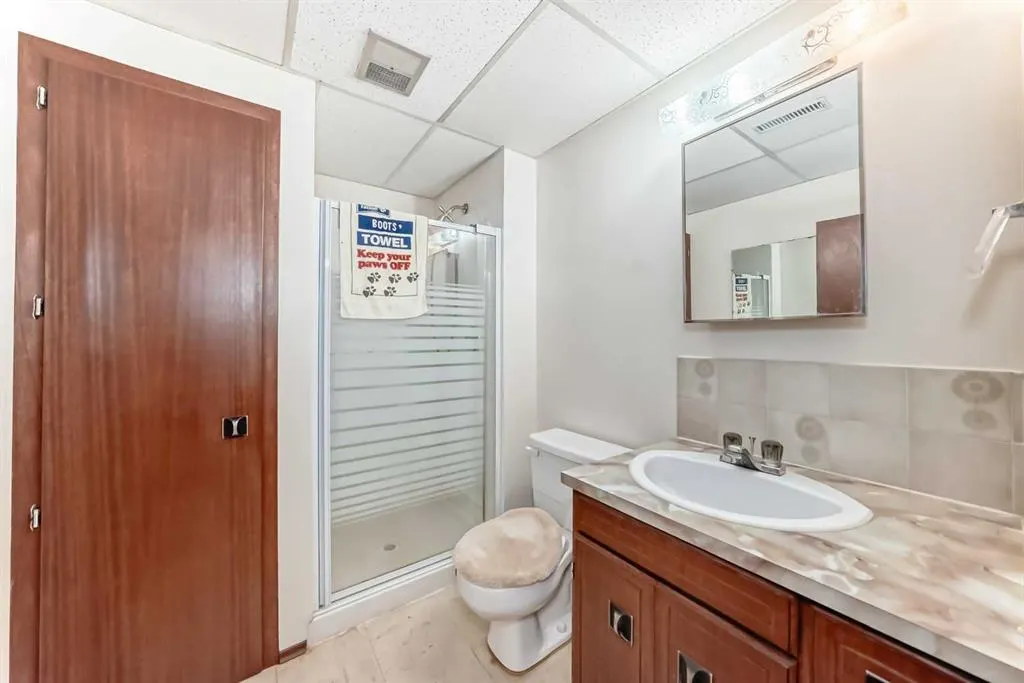 2017 44 Street SE