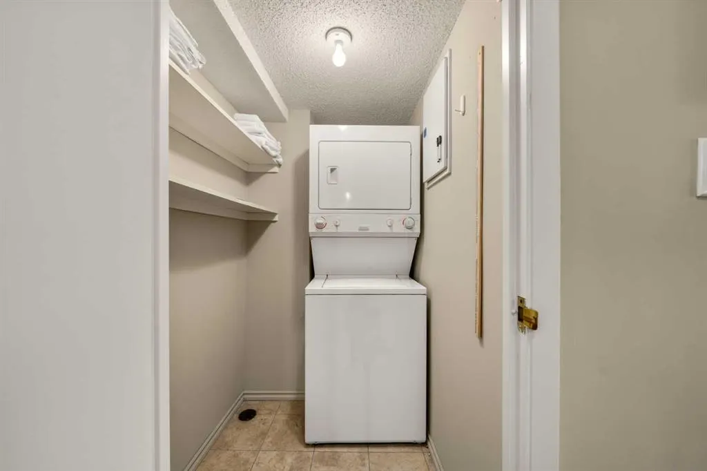 1334 14 Avenue SW, #403