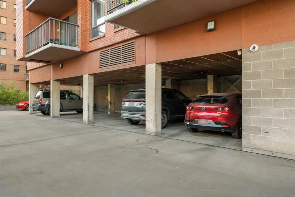 1334 14 Avenue SW, #403
