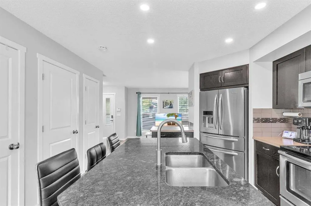 81 Walden Drive SE