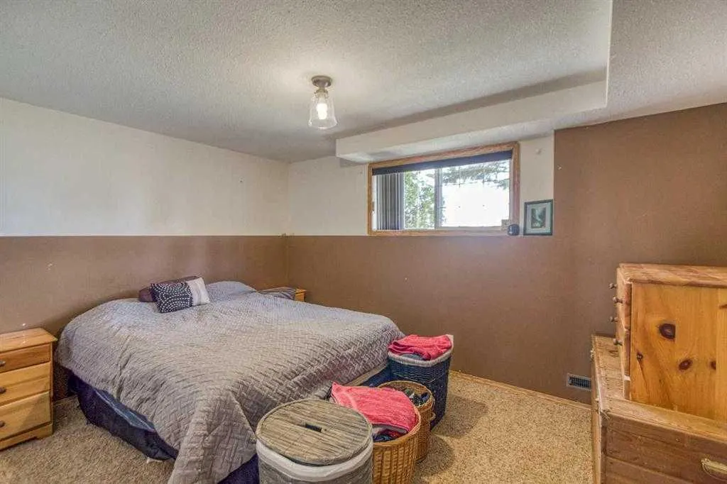 22 Greenview Crescent
