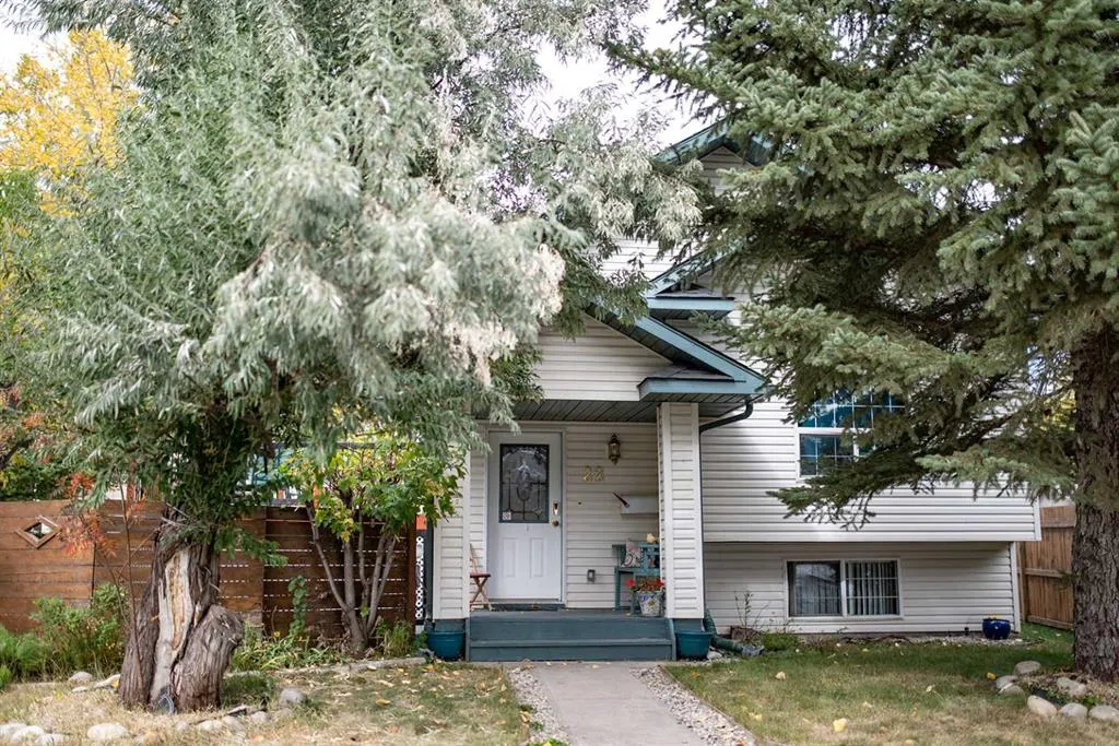 22 Greenview Crescent