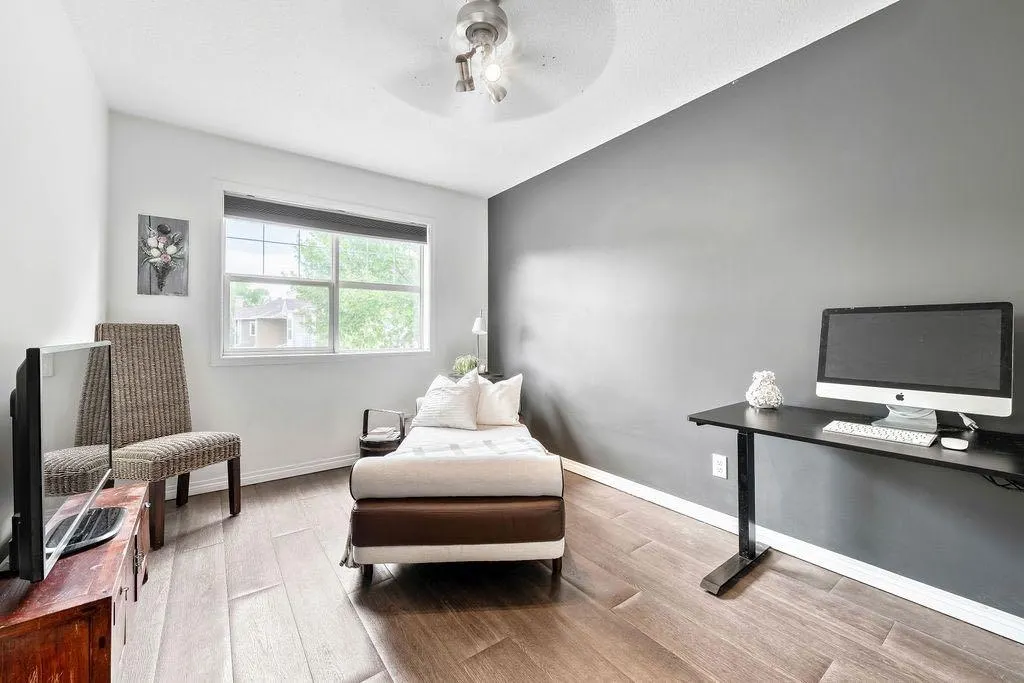 2318 17 Street SE, #59