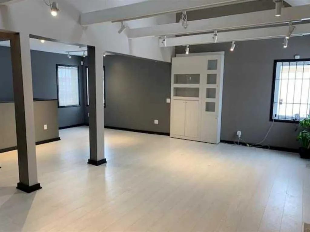 508 FIRST Street W, #Upper Front