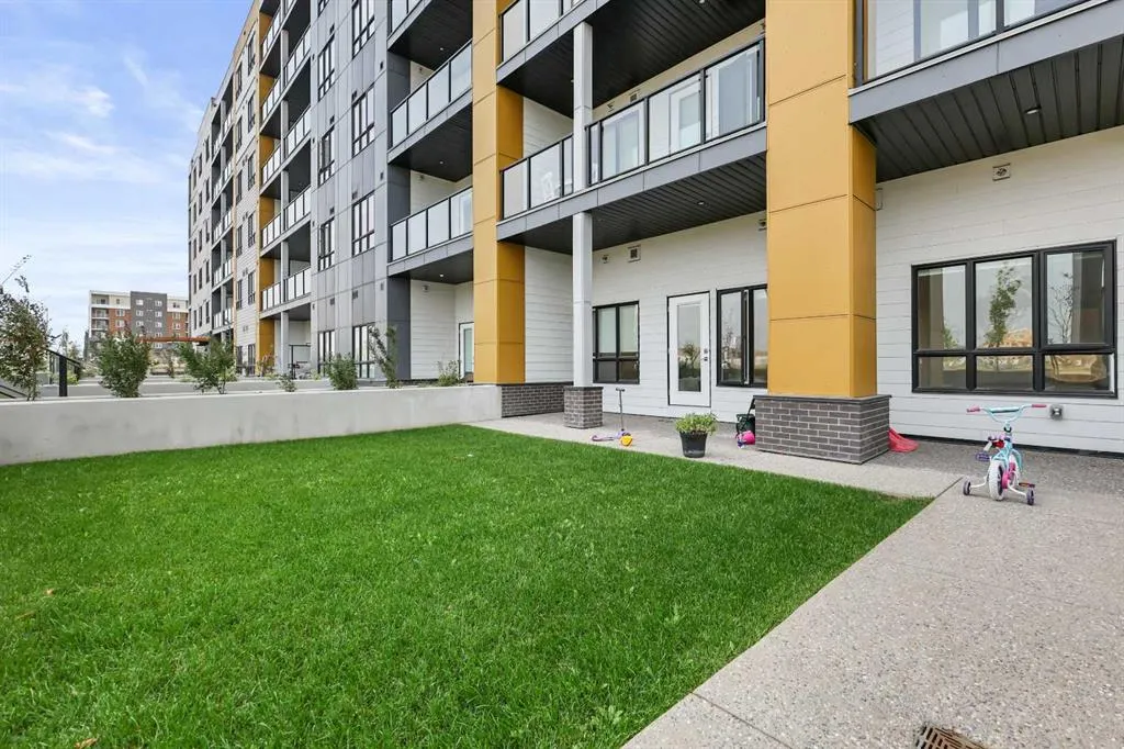 60 Skyview Ranch Road NE, #3121