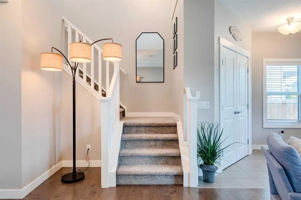 22 Drake Landing Boulevard