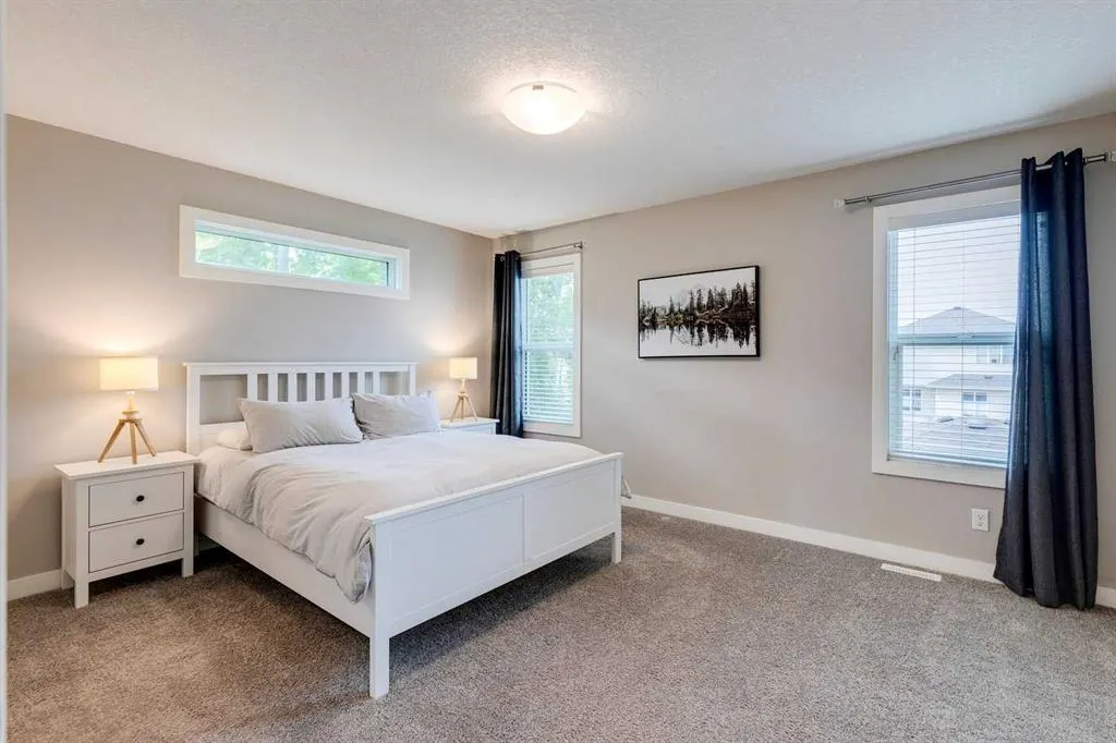 22 Drake Landing Boulevard