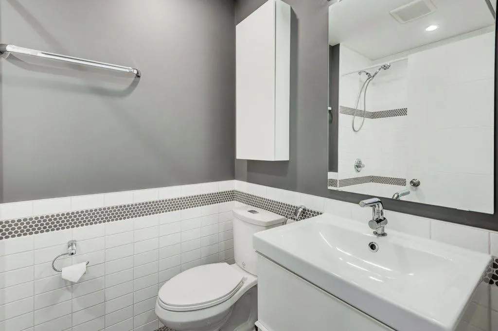 112 Selkirk Drive SW