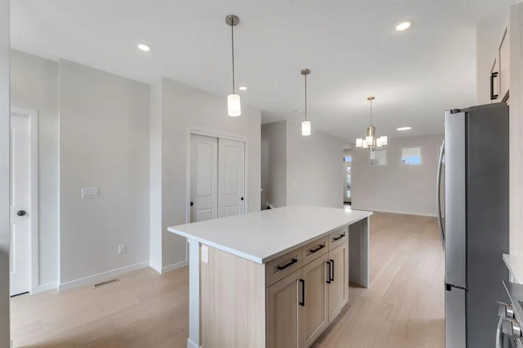 148 Annette Villas NW