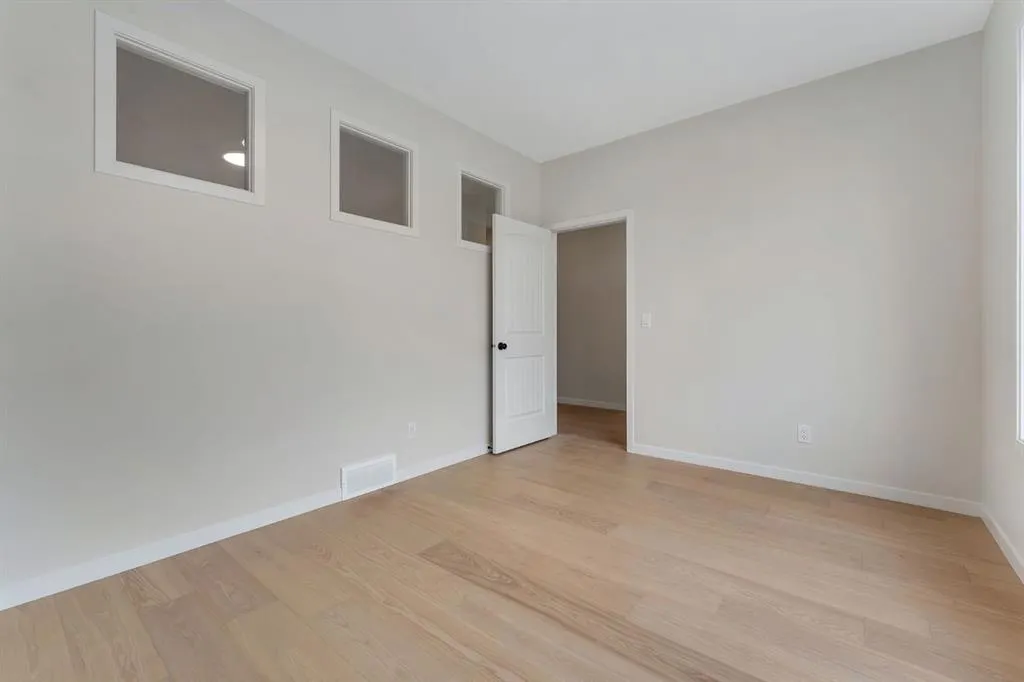 148 Annette Villas NW