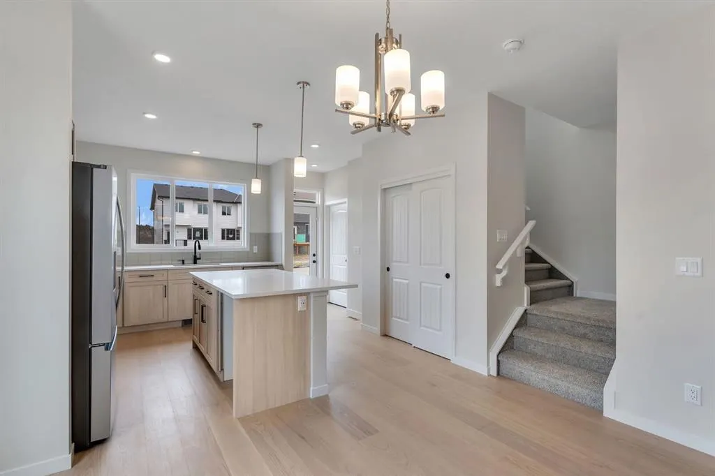 148 Annette Villas NW