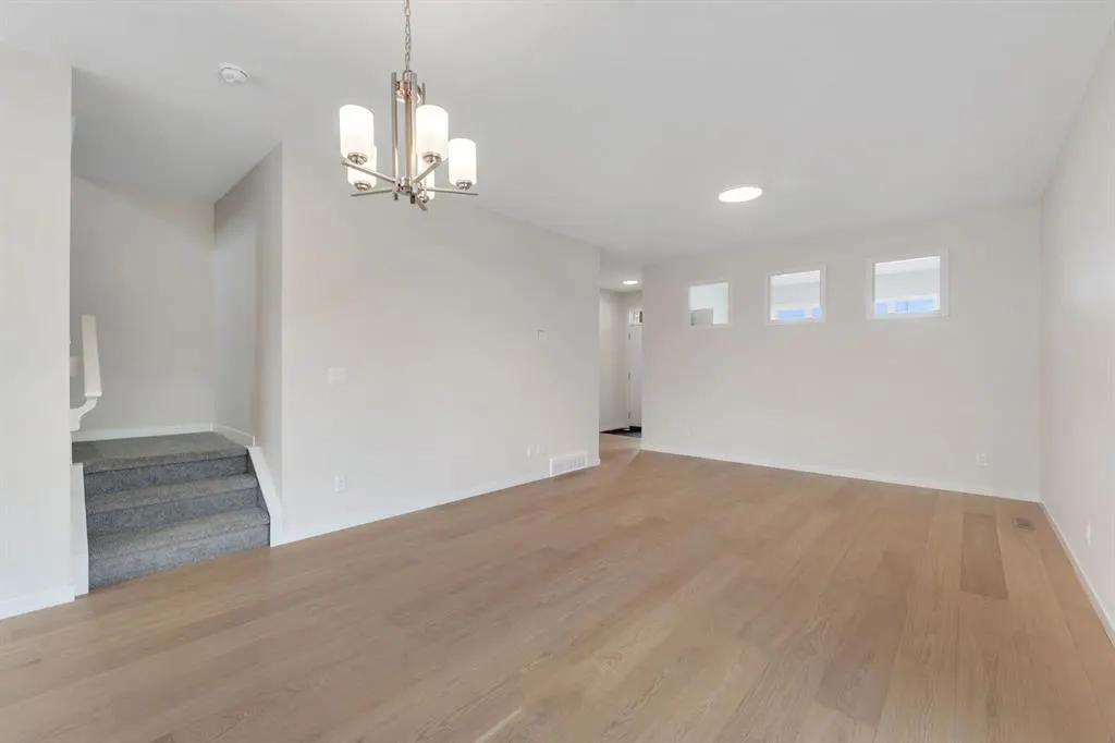 148 Annette Villas NW