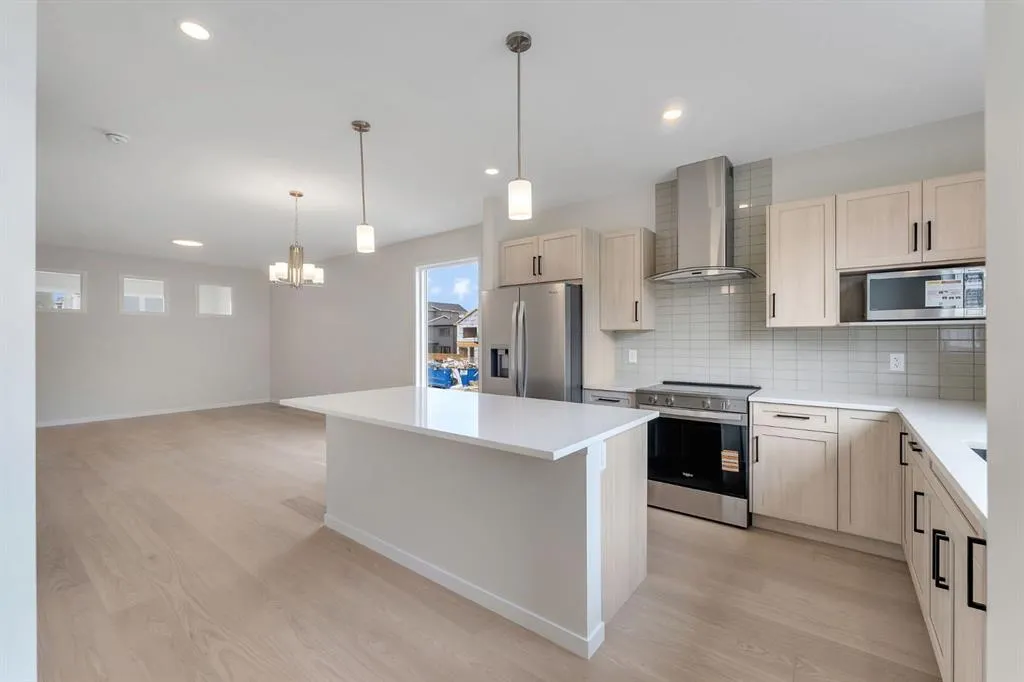 148 Annette Villas NW
