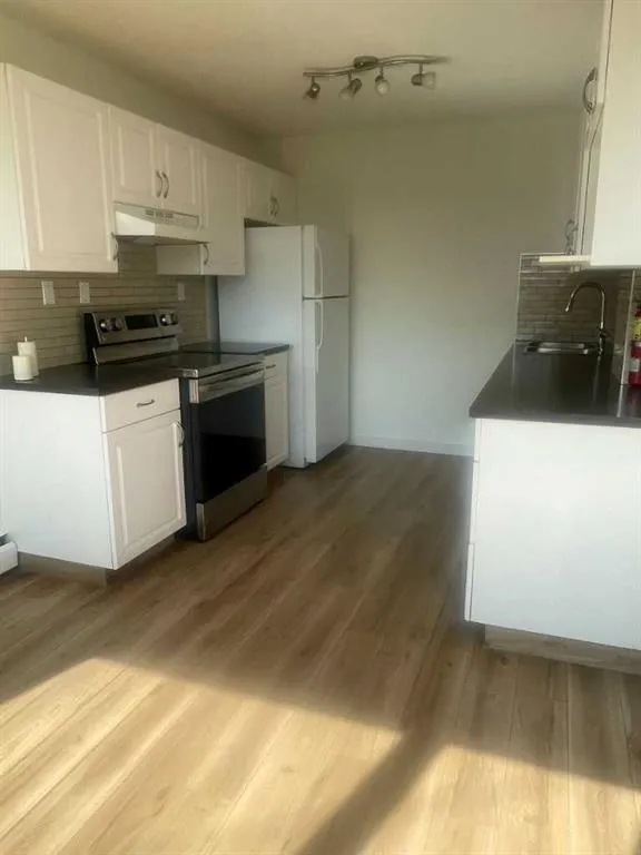 607 69 Avenue SW, #101