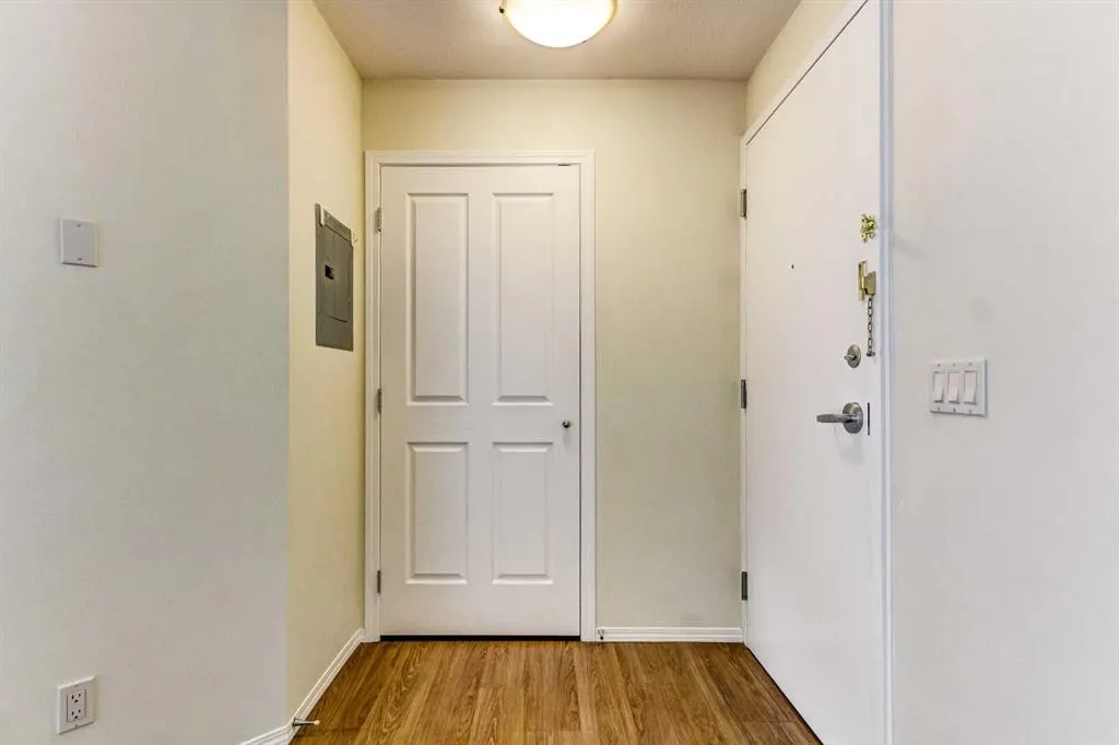 180 Kananaskis Way, #507