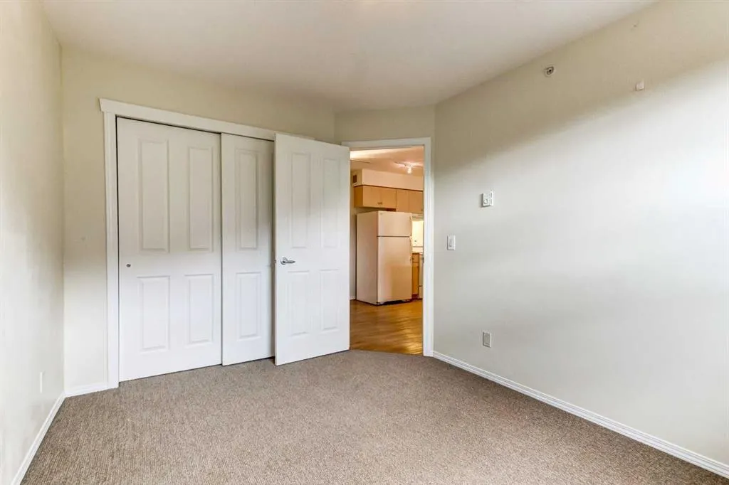 180 Kananaskis Way, #507