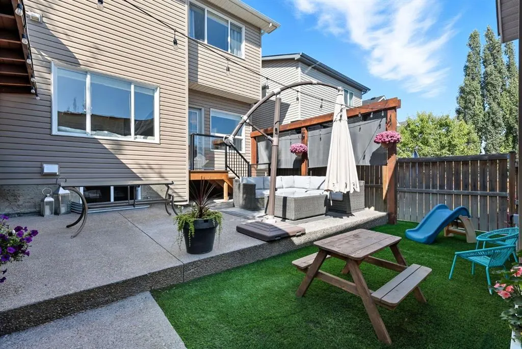 127 Sage Hill Way NW