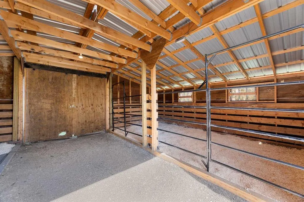 32102 Range Road 42