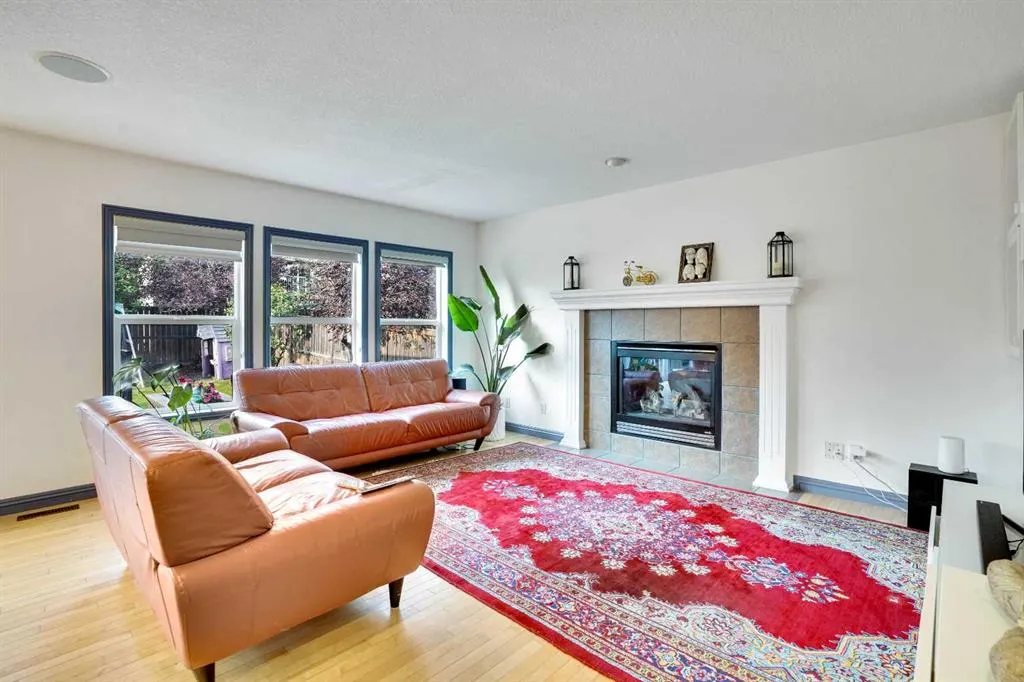 204 Covehaven Gardens NE