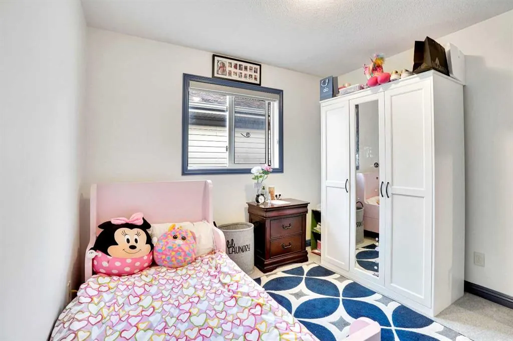 204 Covehaven Gardens NE