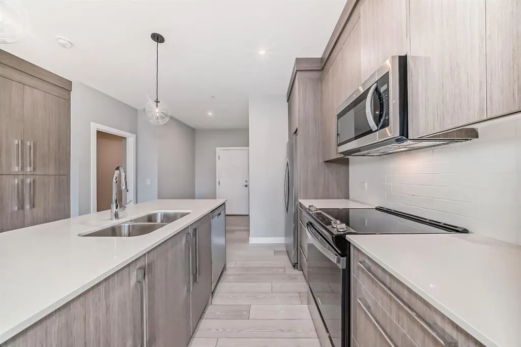 6 Merganser Drive W, #1218