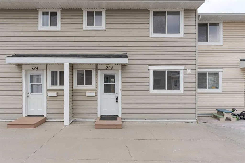 600 Signal Road, #722