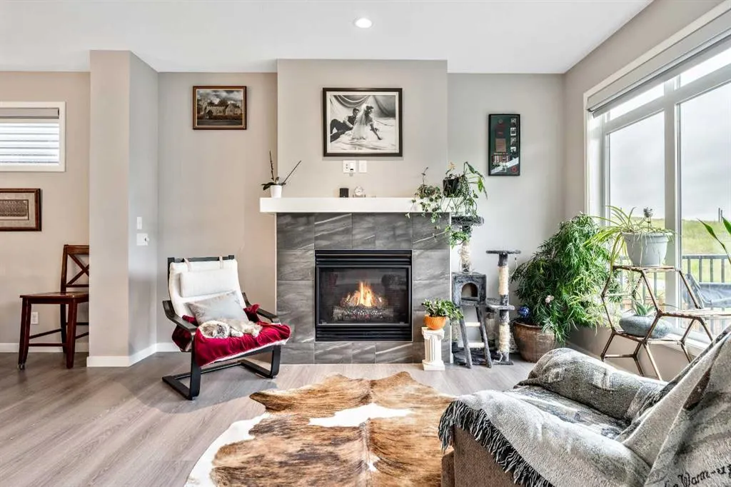 75 Fireside Crescent