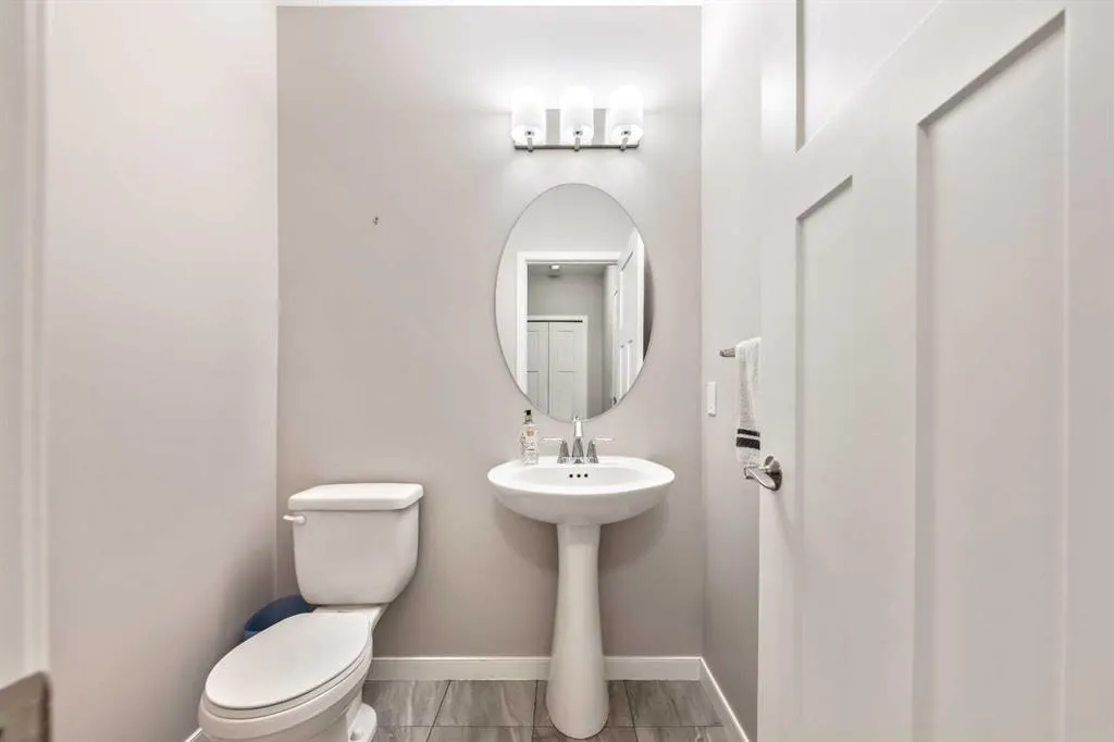 75 Fireside Crescent