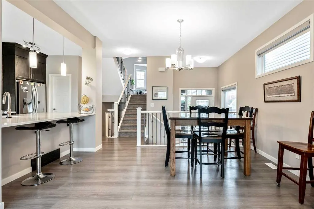 75 Fireside Crescent