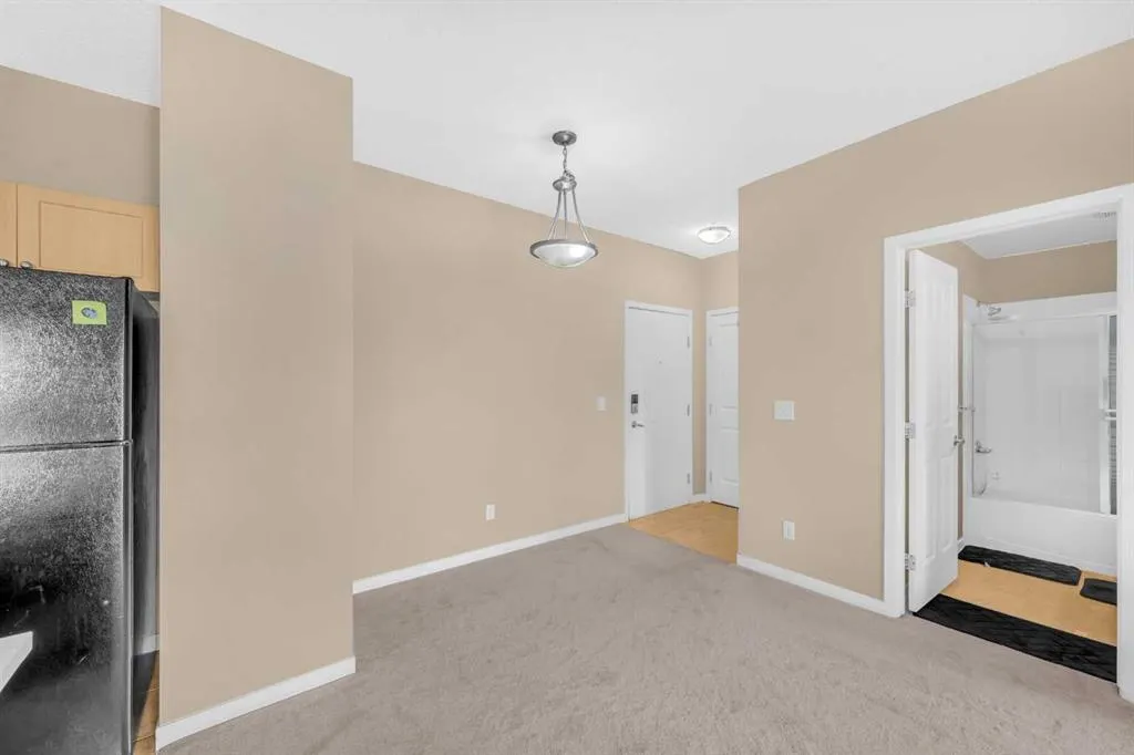 1140 Taradale Drive NE, #2212