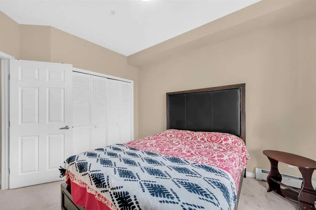 1140 Taradale Drive NE, #2212