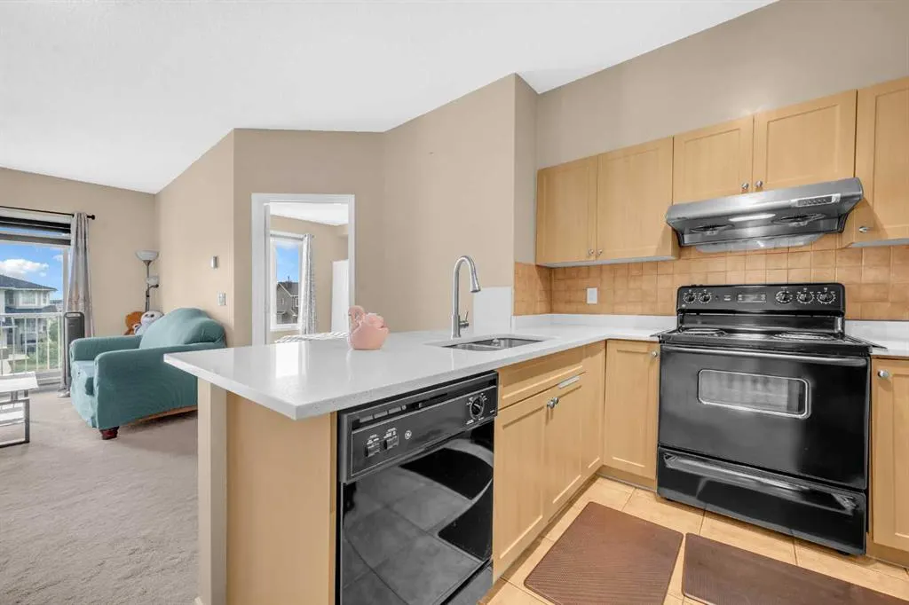 1140 Taradale Drive NE, #2212