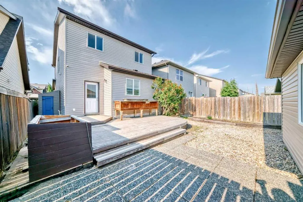 11 Skyview Springs Manor NE