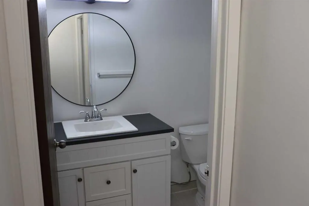 5611 10 Avenue, #201A