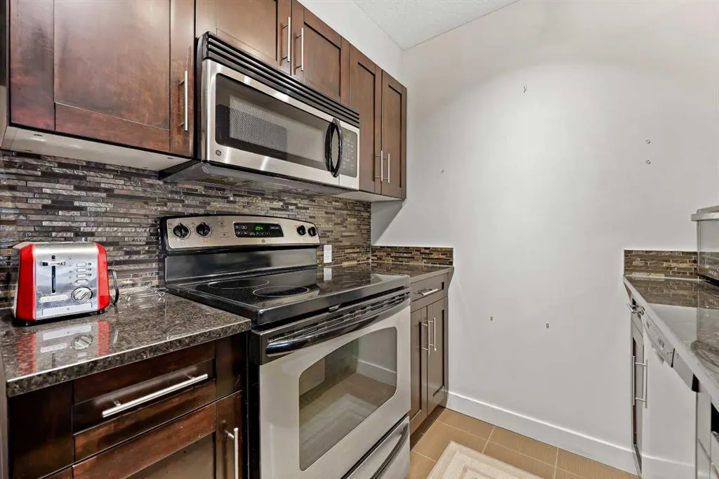 403 Mackenzie Way SW, #2212