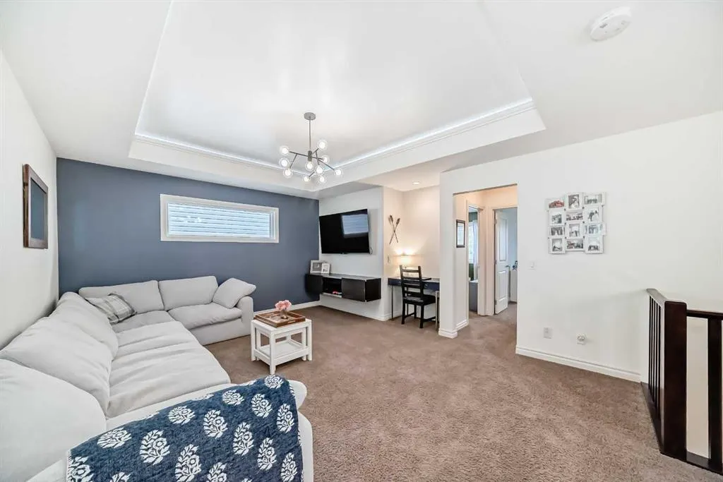60 Sage Berry Road NW